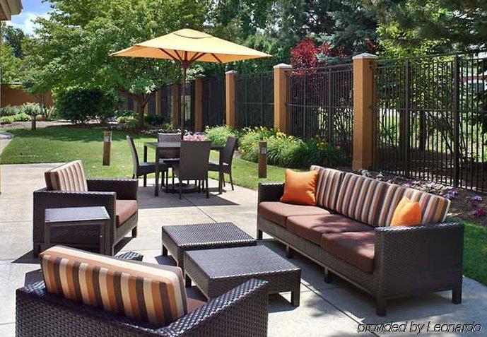 Hotel Courtyard Toledo Maumee/Arrowhead Exterior foto
